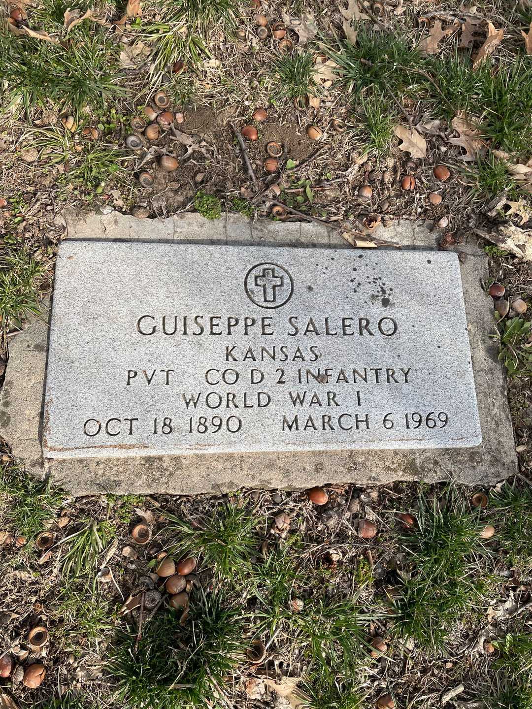 Guiseppe Salero's grave. Photo 1