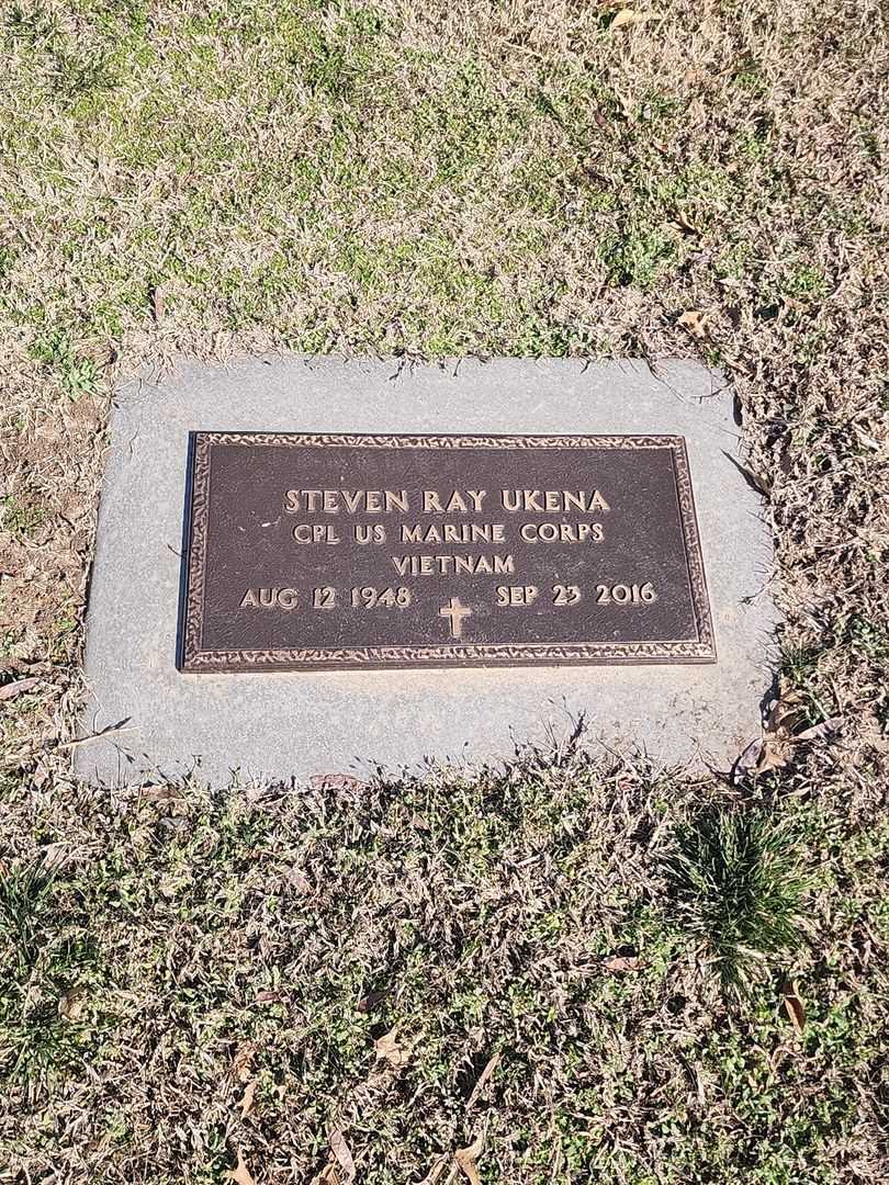 Steven Ray Ukena's grave. Photo 3