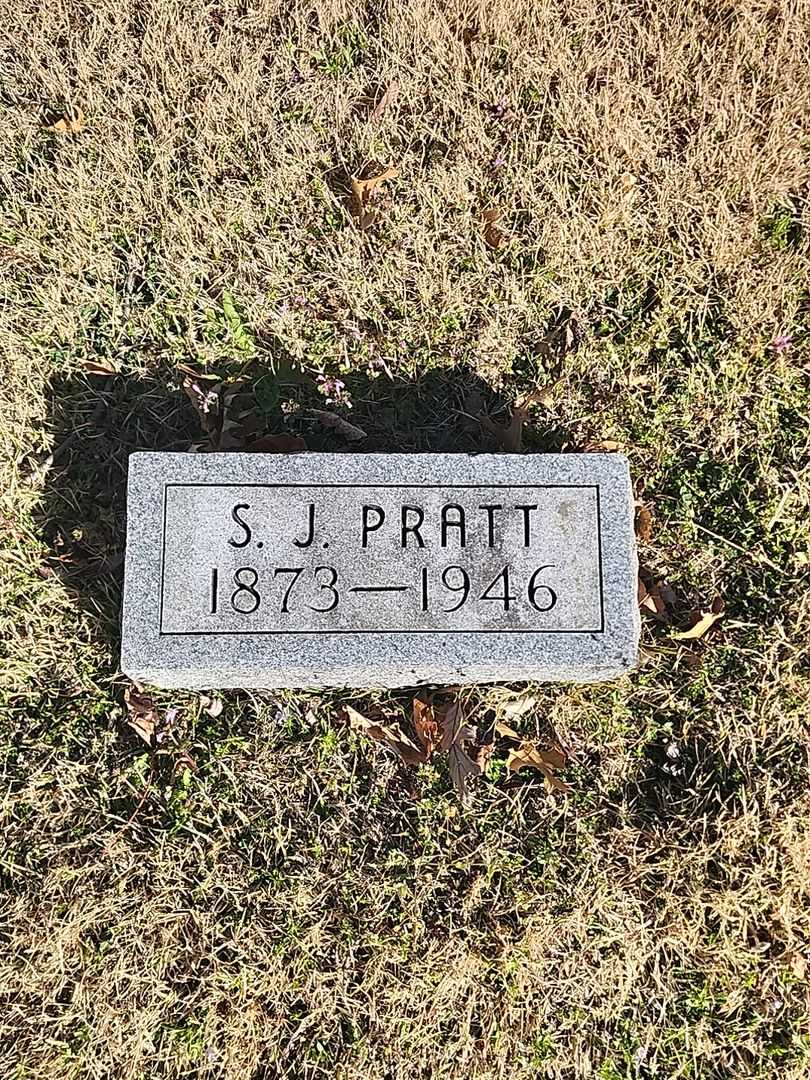 Samuel J. Pratt's grave. Photo 3