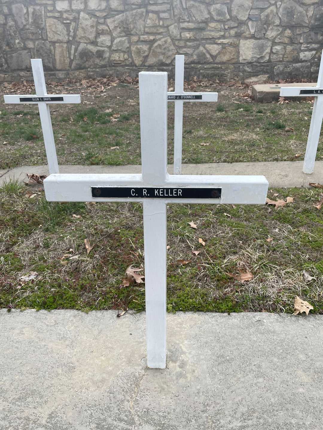 C. R. Keller's grave. Photo 3