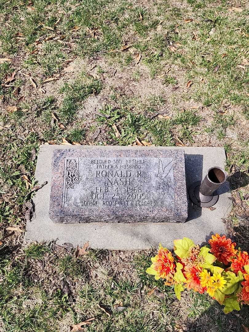 Ronald R. Nash's grave. Photo 1