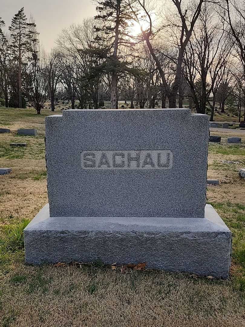 Fred H. Sachau's grave. Photo 1