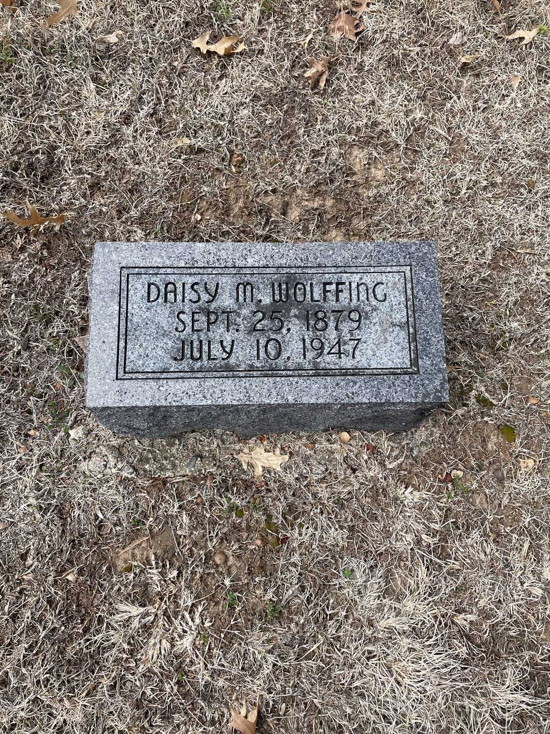 Missus/Madam Daisy M. Wolffing's grave. Photo 3