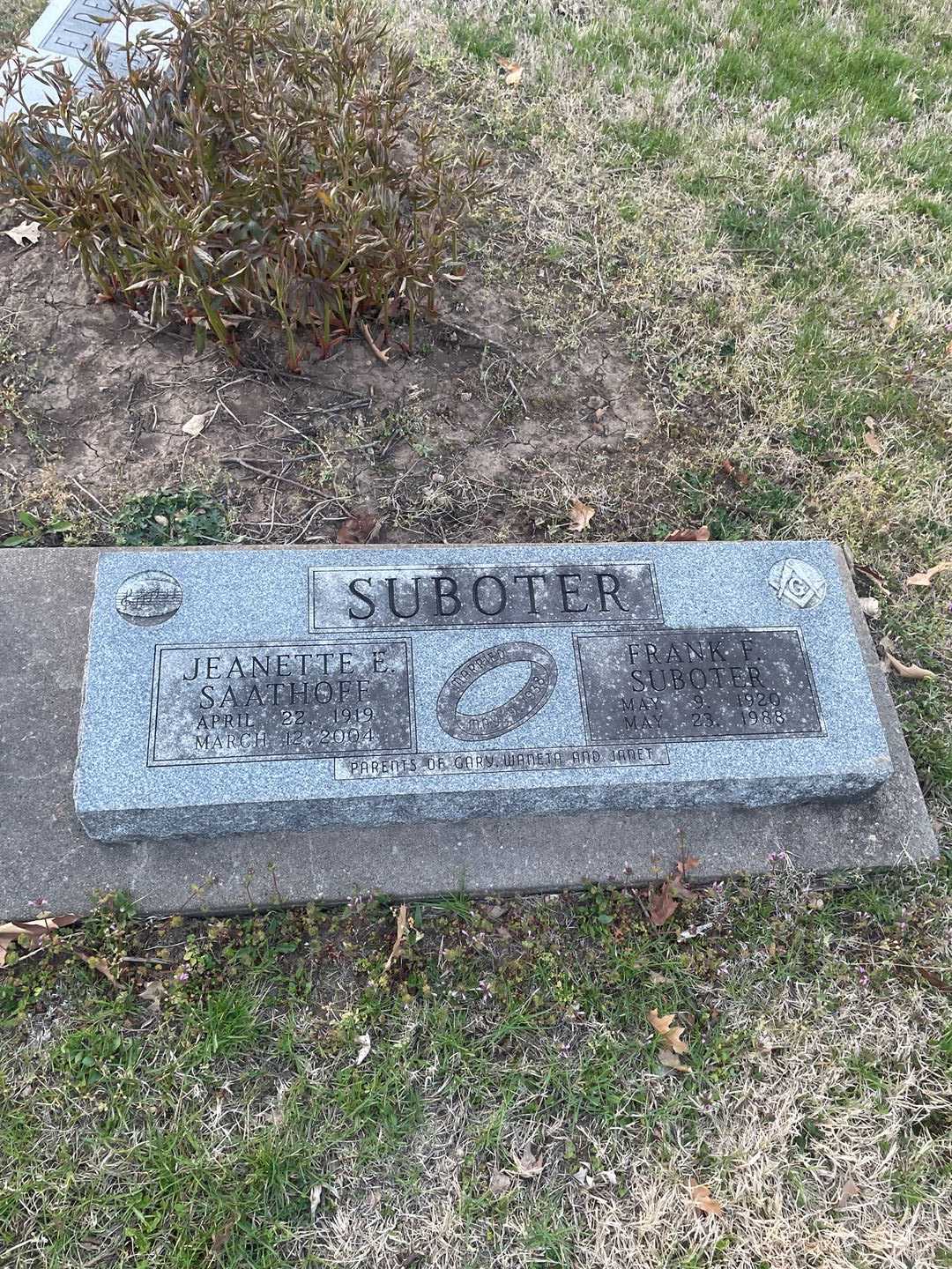 Jeanette Elizabeth Saathoff Suboter's grave. Photo 1