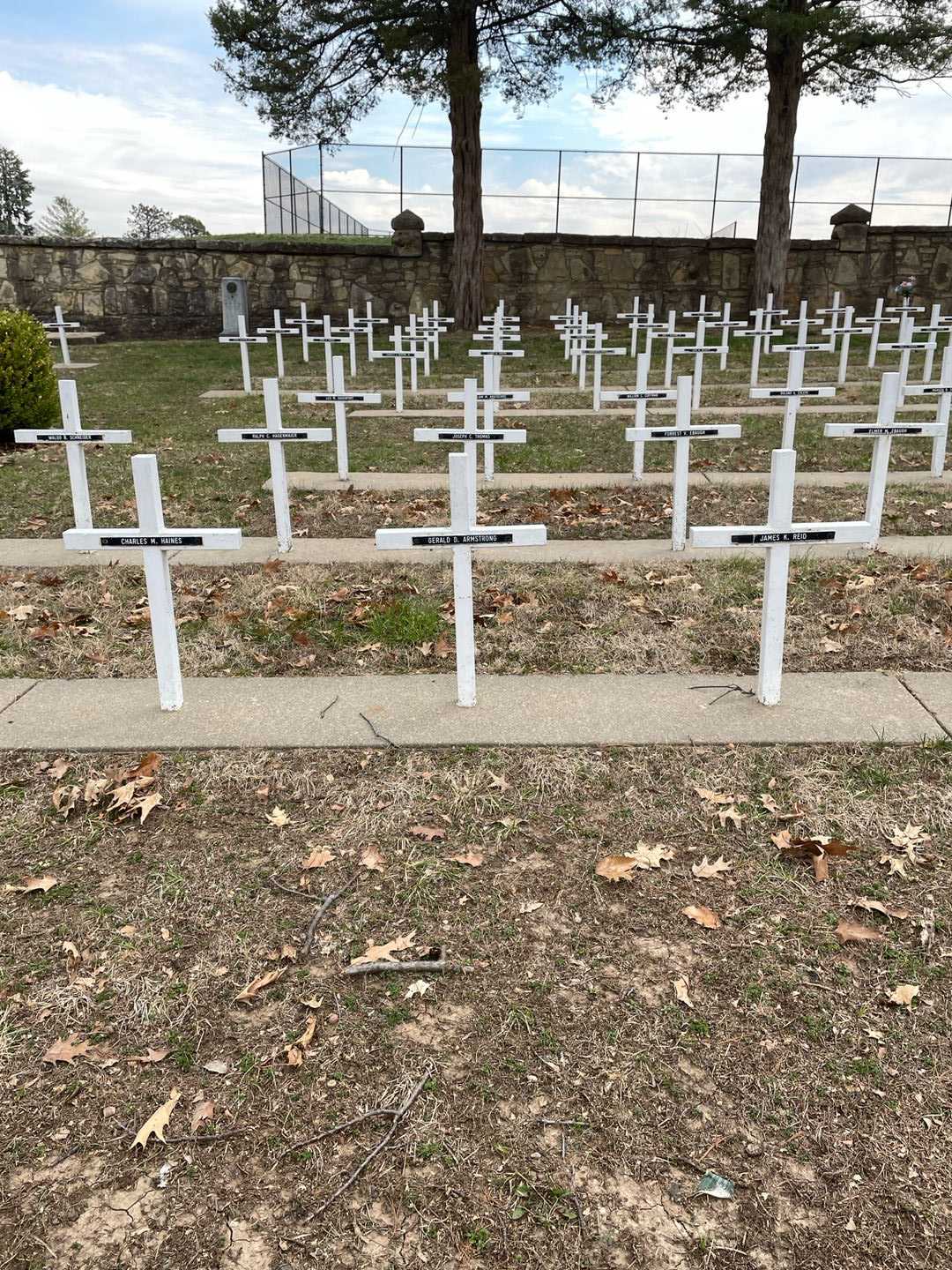 Gerald D. Armstrong's grave. Photo 2