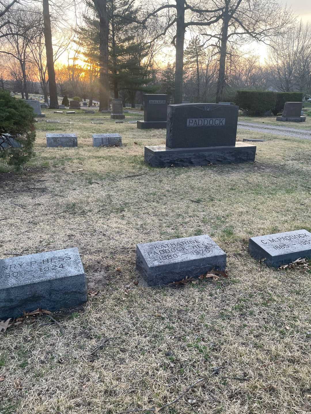 Katharine Paddock Hess's grave. Photo 2