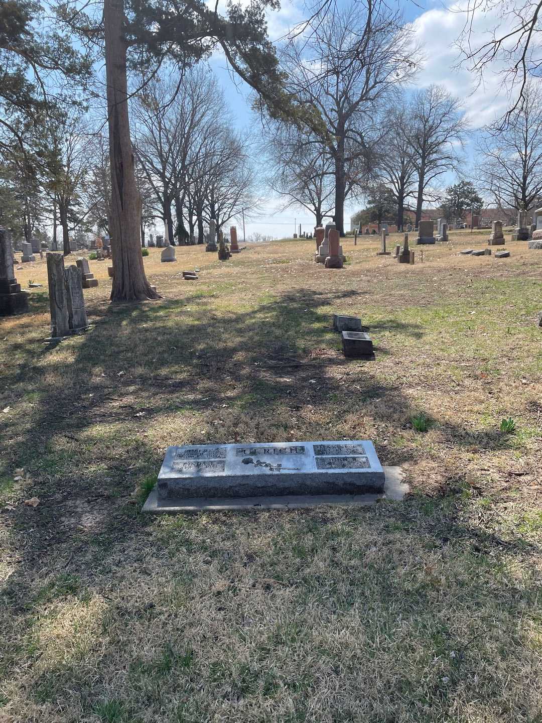 Robert S. Ulrich's grave. Photo 2