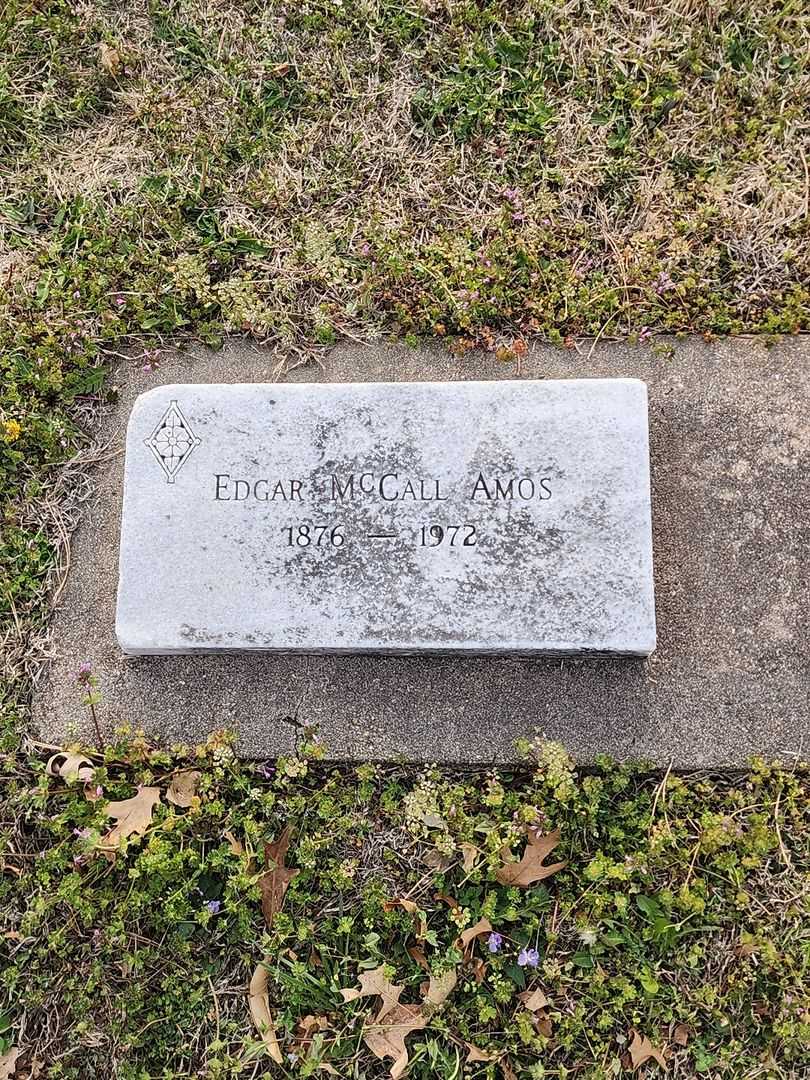 Edgar McCall Amos's grave. Photo 3