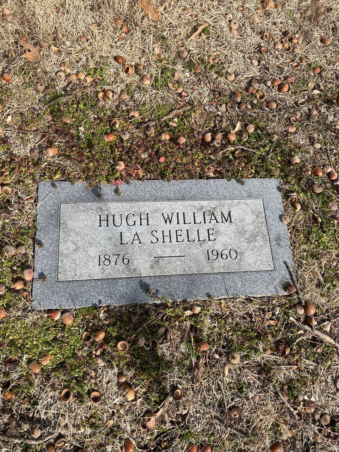 Hugh William LaShelle's grave. Photo 3
