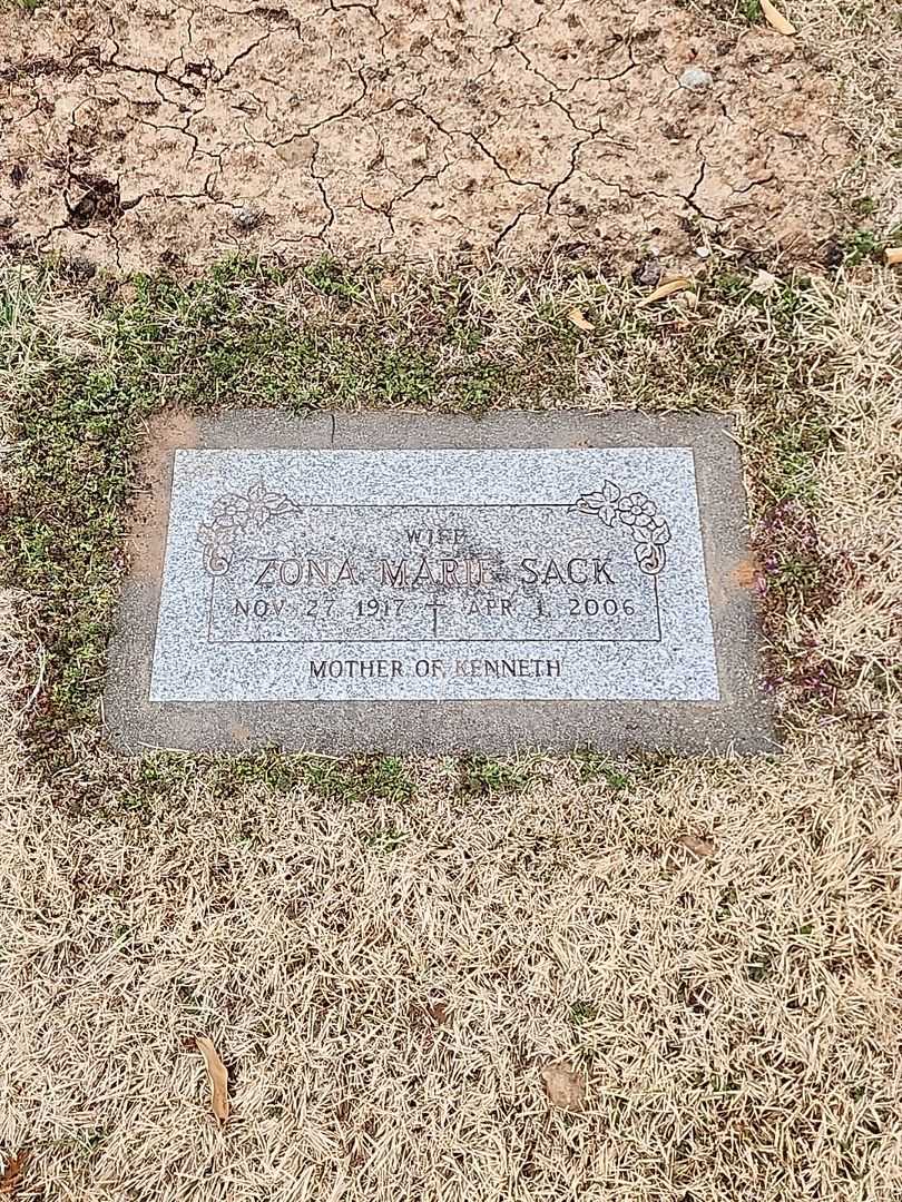Zona Marie Sack's grave. Photo 1