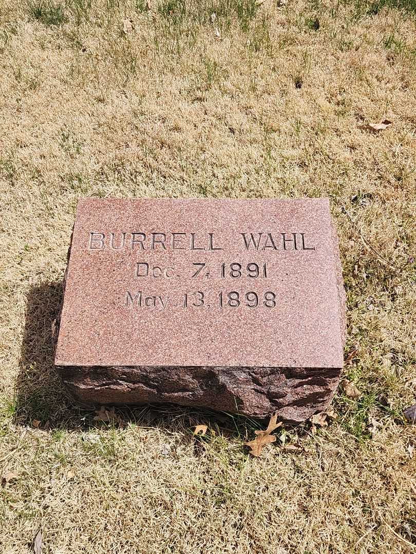 Burrell Wahl's grave. Photo 3