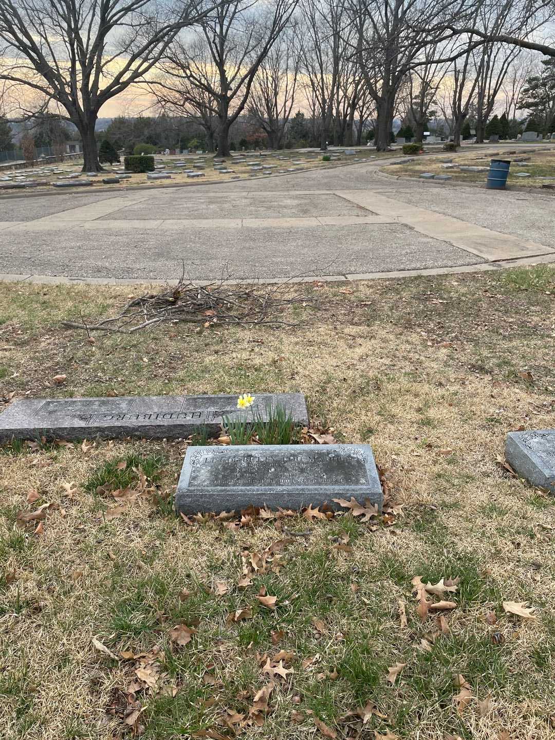 Lt. Col. Betty Lou Madden's grave. Photo 2
