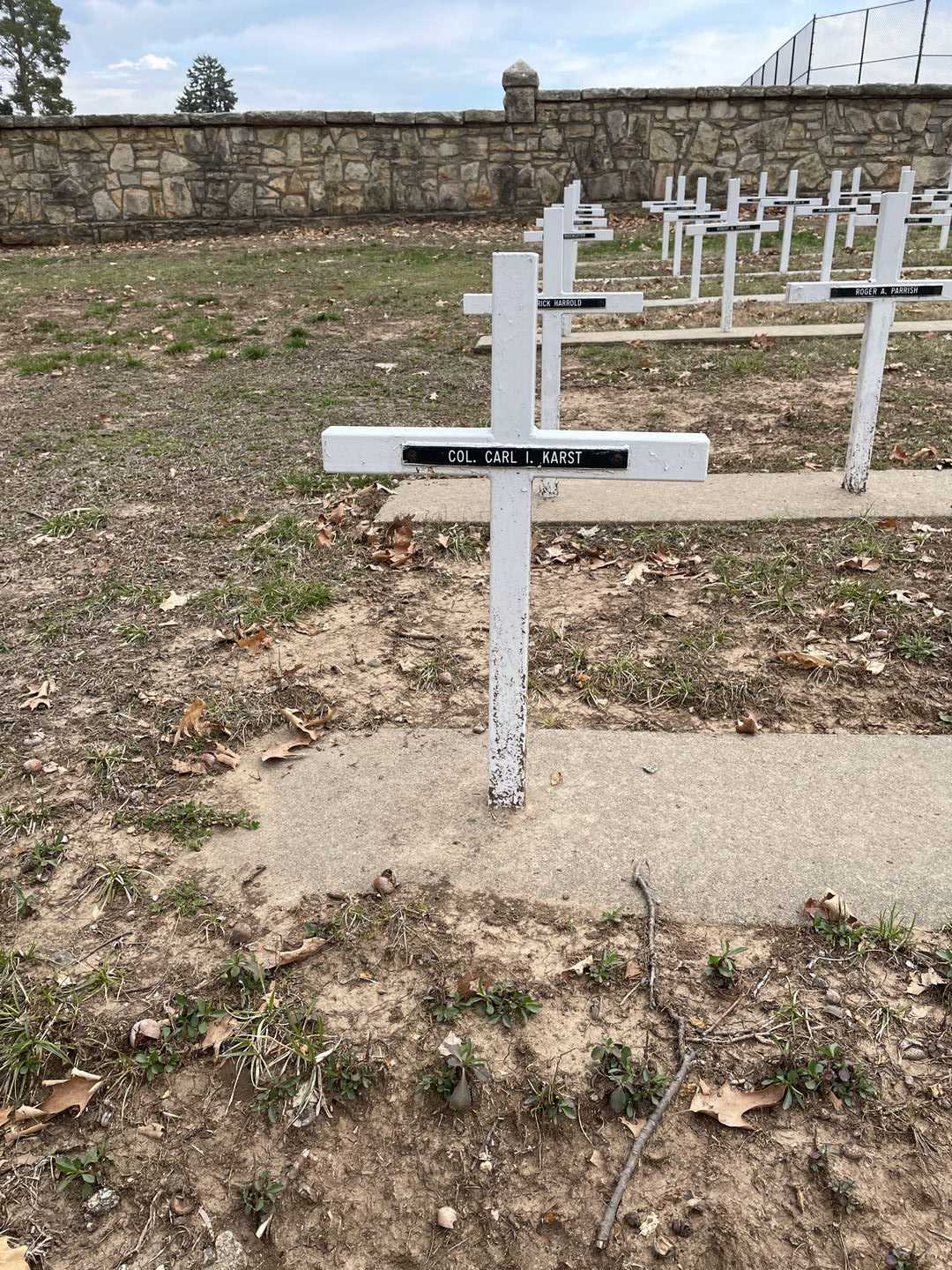 Col. Carl I. Karst's grave. Photo 3