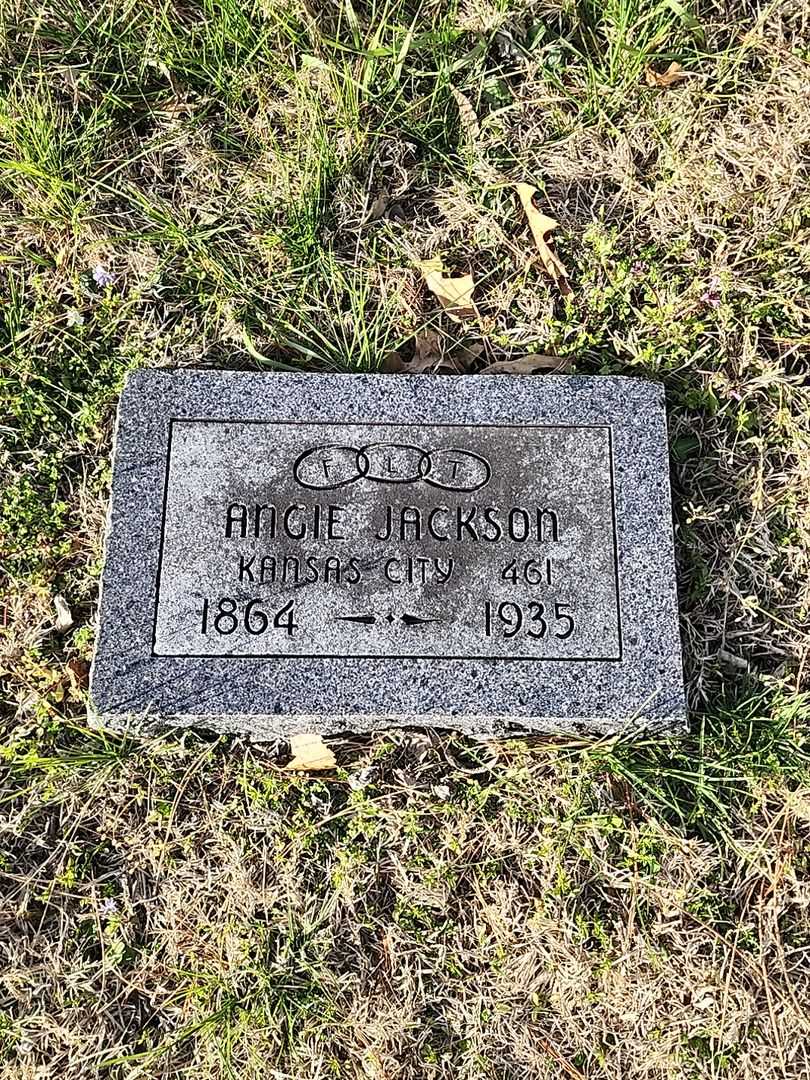 Missus/Madam Angie Jackson's grave. Photo 1