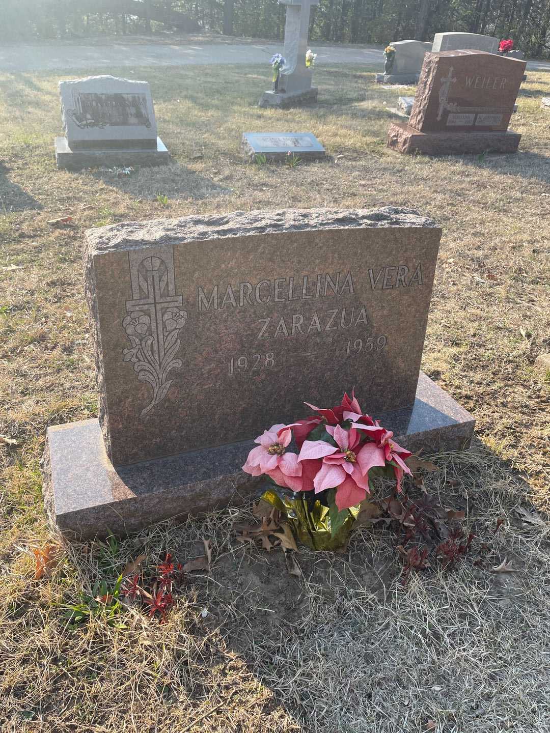 Marcellina Vera Zarazua's grave. Photo 1
