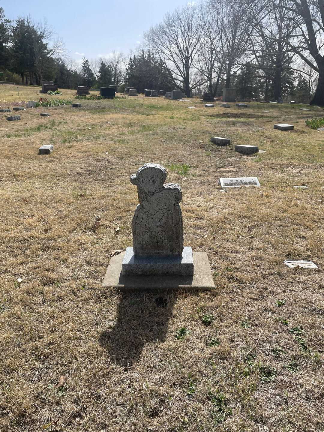 Brittany L. Nance's grave. Photo 2